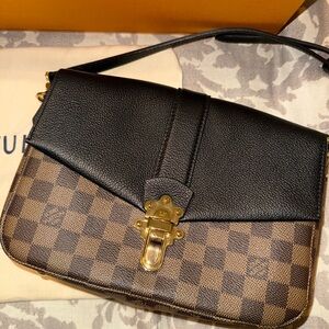 Authentic Louis Vuitton Clapton PM Handbag (barely used in pristine condition!)